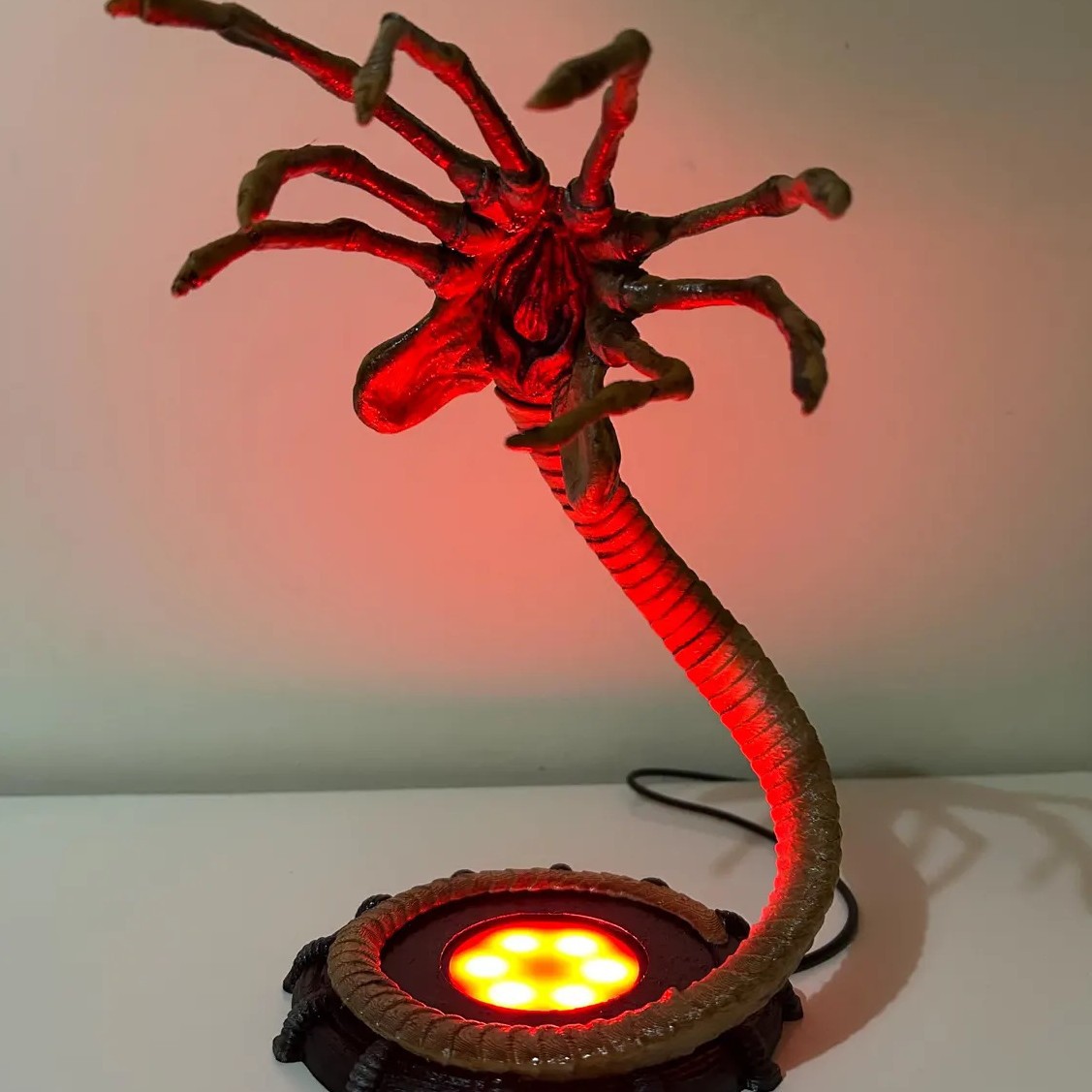 Alien Facehugger Lamp Nightlig - đánh giá và giá Lighting Decor For Home