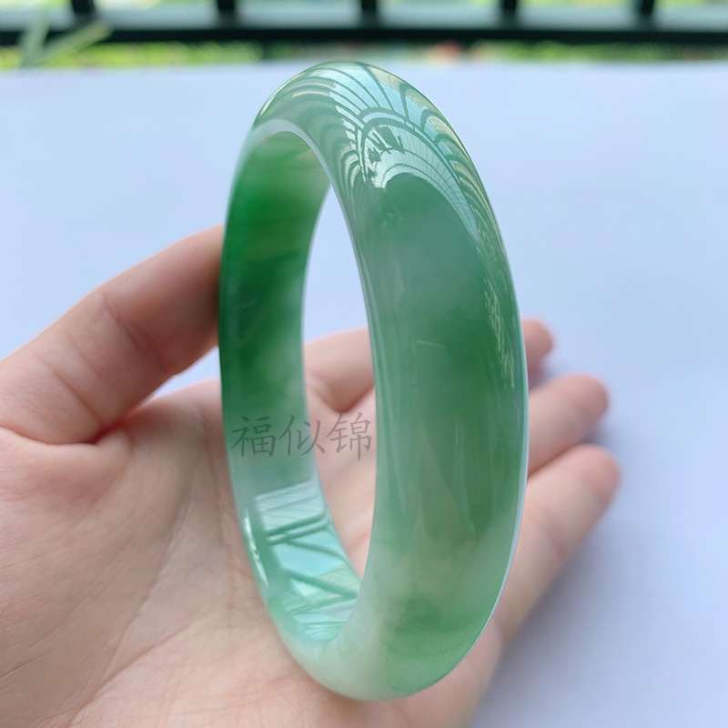 Old Mine Icy Jadeite Bracelet, - đánh giá và giá Lighting & Home Decor Studio Photos